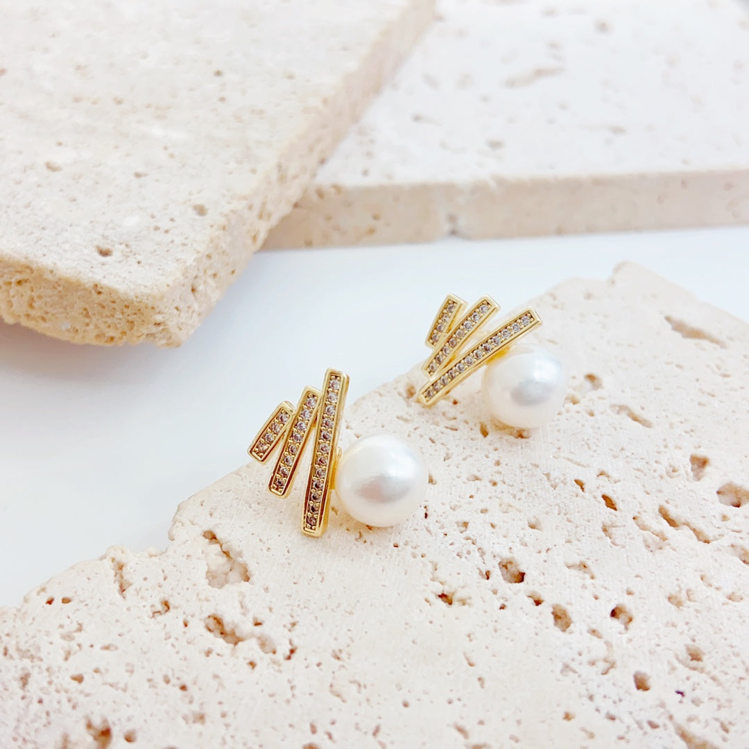 Starlight Dancing Pears