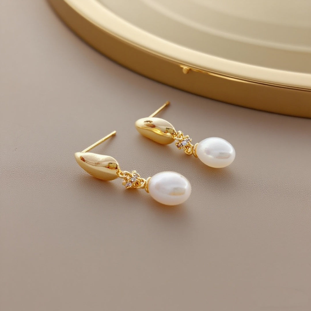 Tea drop Pearl Earrings