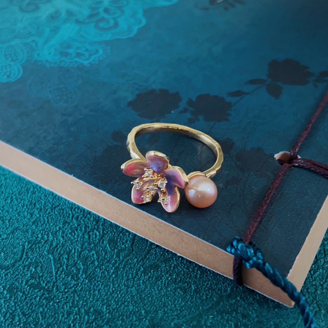 Rosy Glow Pearl Ring