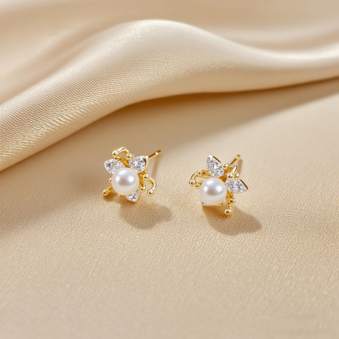 Frost‑Petal Pearl Stud Earrings